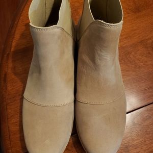 Sorel Harlow Chelsea Bootie